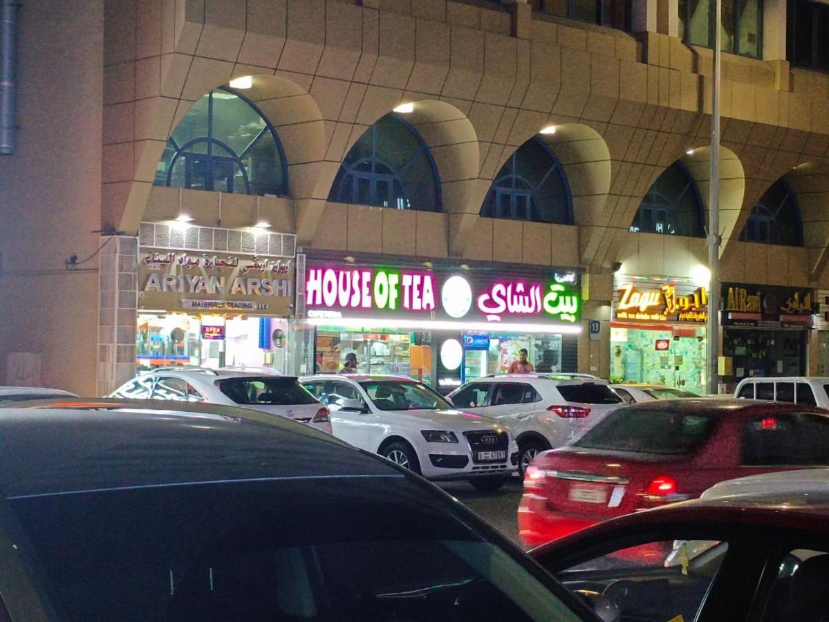 Affordable Transient - Not A Hotel - Sharing Kitchen And Washrooms Abu Dhabi Bagian luar foto