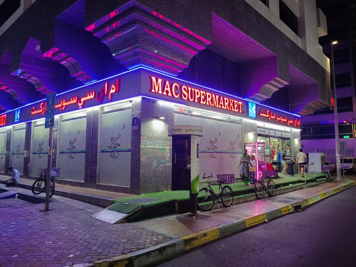 Affordable Transient - Not A Hotel - Sharing Kitchen And Washrooms Abu Dhabi Bagian luar foto